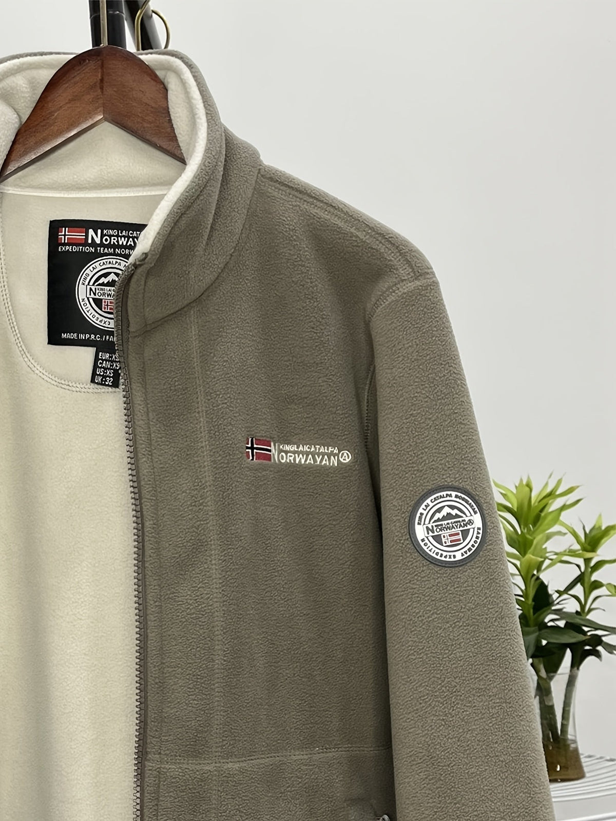 Lightweight Warm Fleece Jacket