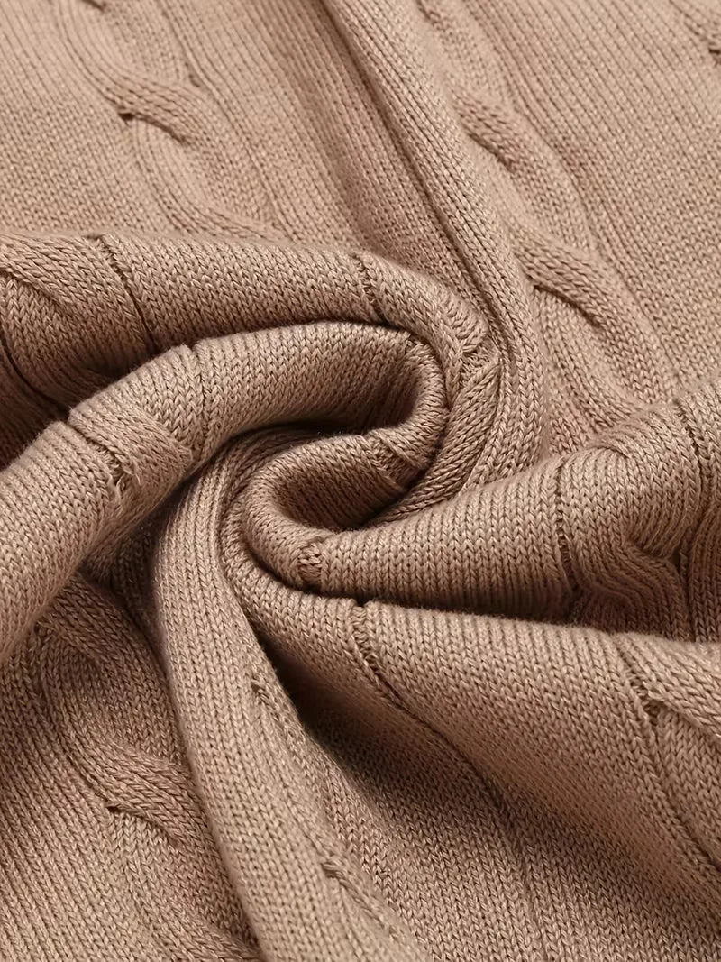 Sleeveless Twisted Knit Jumper