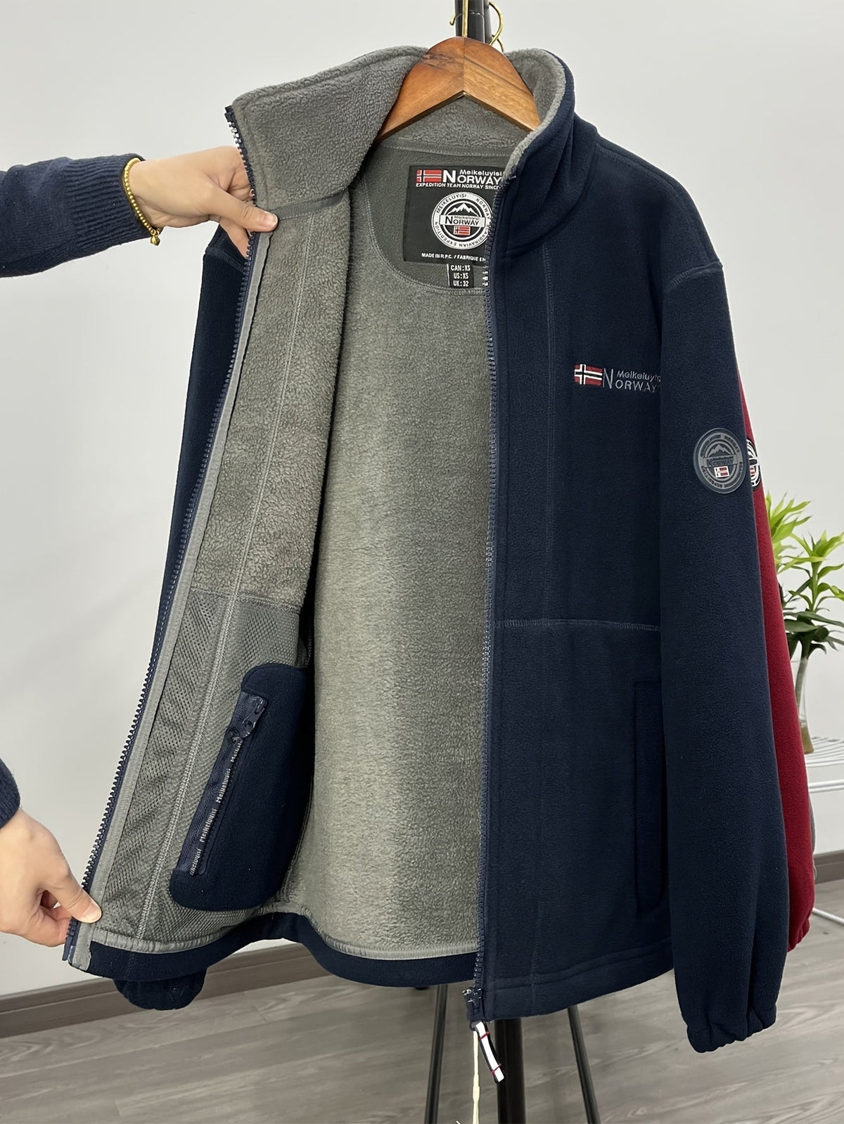 Lightweight Warm Fleece Jacket