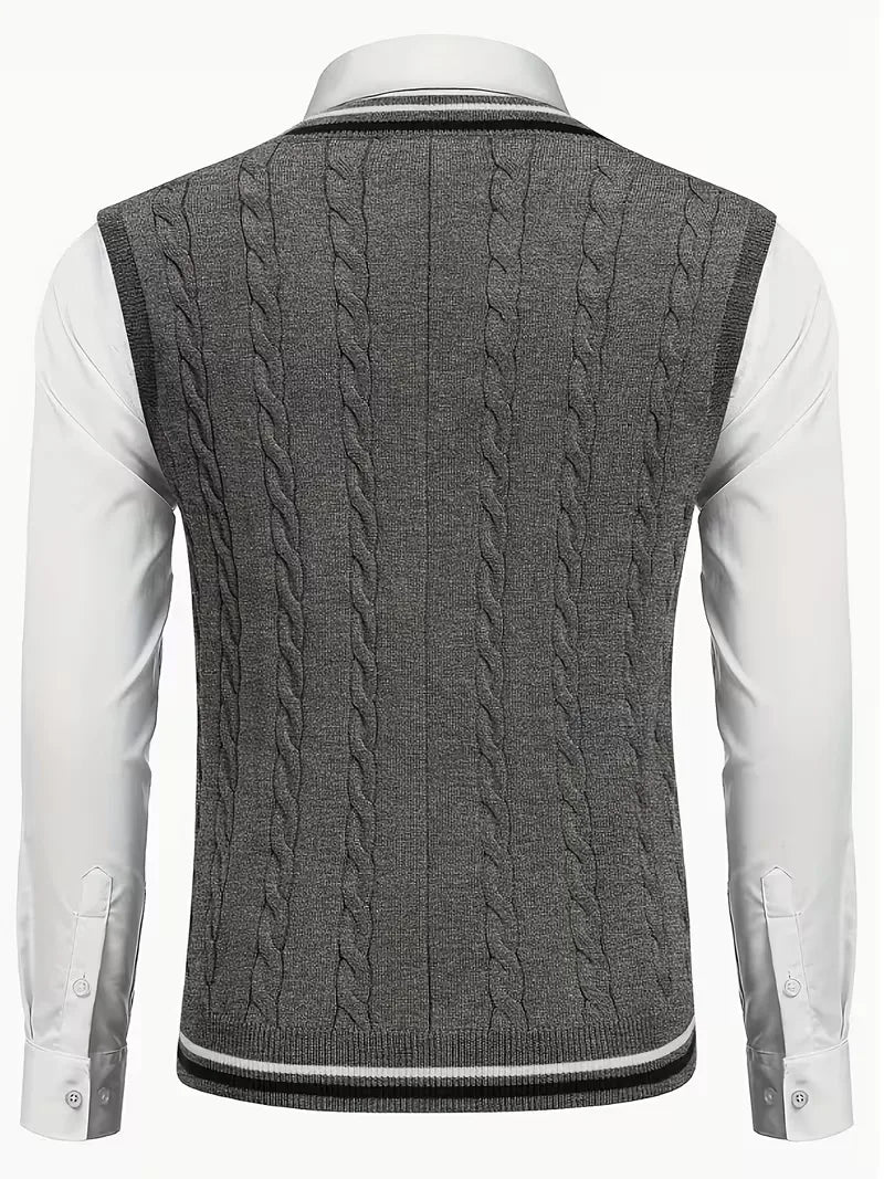 Sleeveless Twisted Knit Jumper