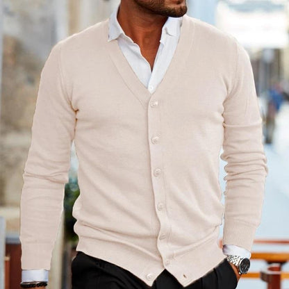 Fitted Buttoned V-Neck Cardigan
