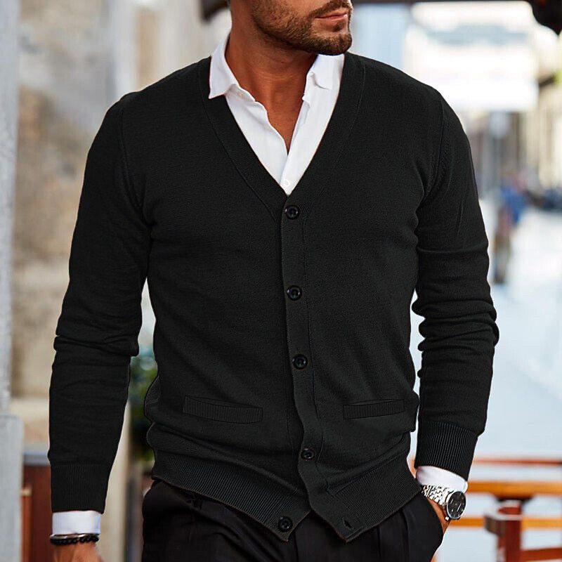 Fitted Buttoned V-Neck Cardigan