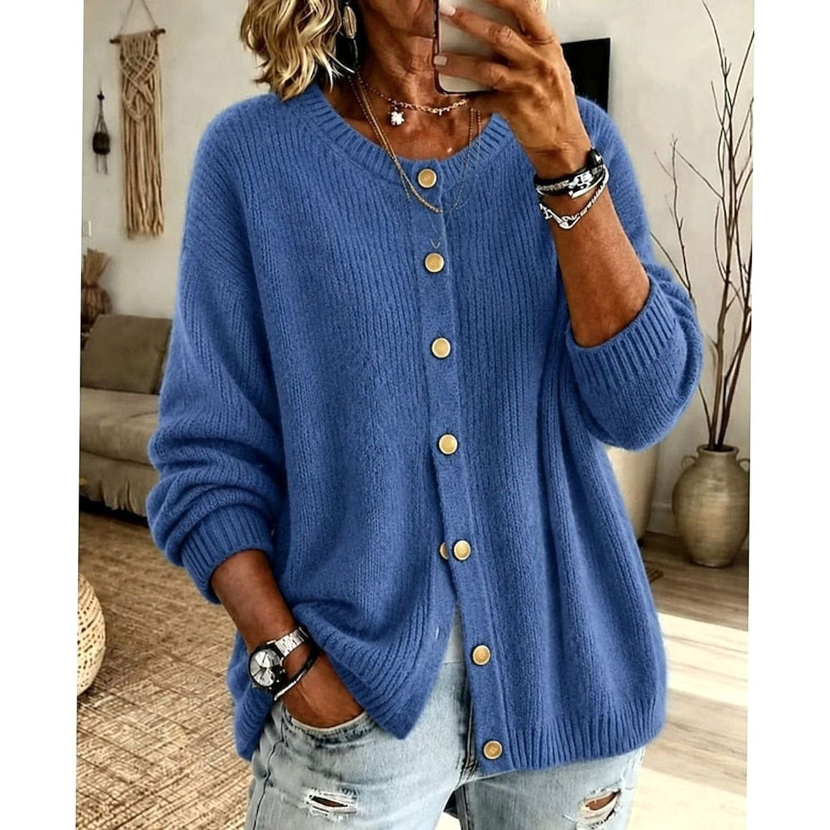 Oversized Buttoned Cardigan