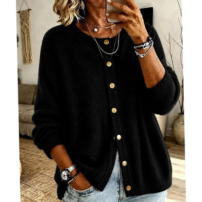 Oversized Buttoned Cardigan