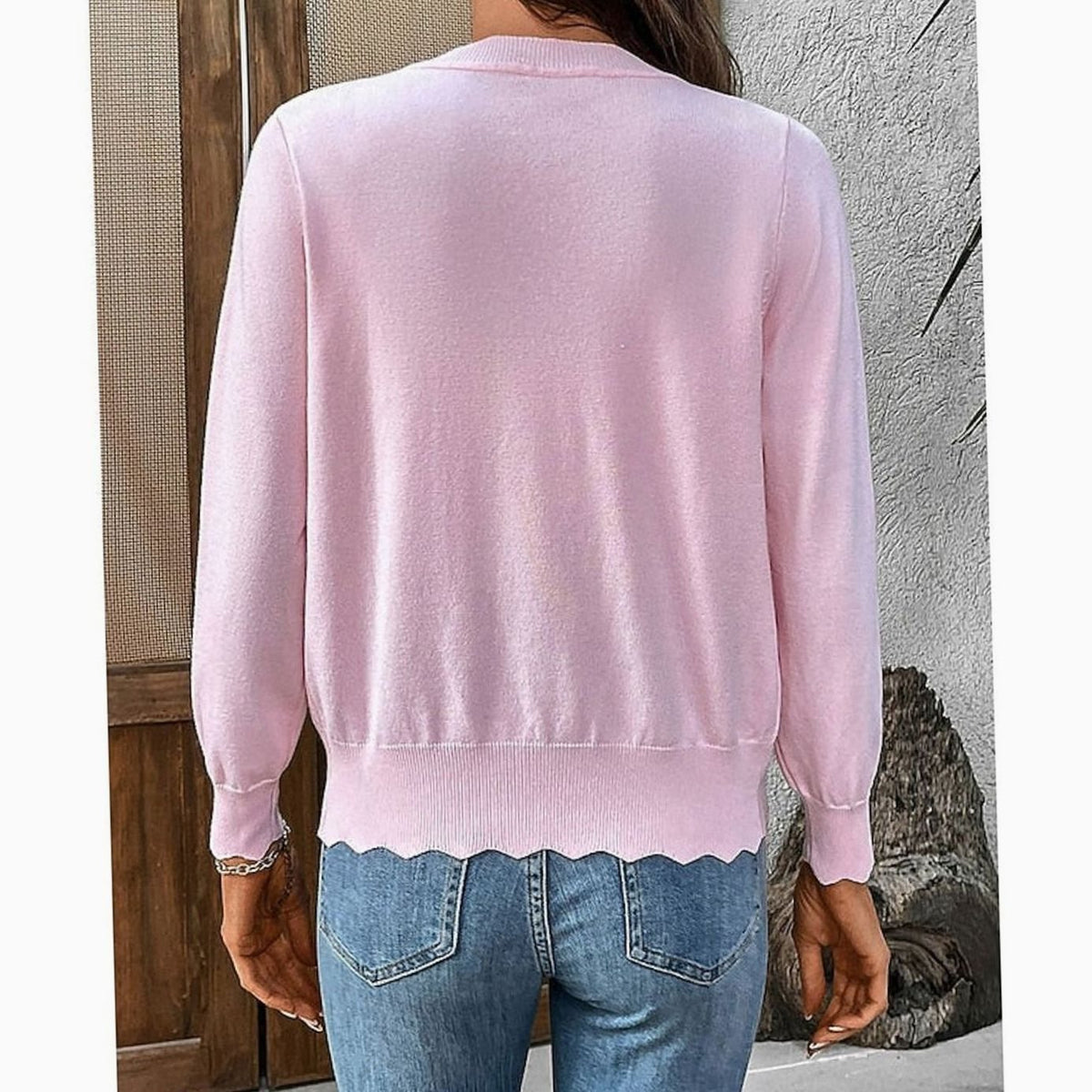 Scalloped Edge Buttoned Cardigan