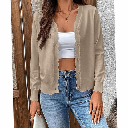 Scalloped Edge Buttoned Cardigan